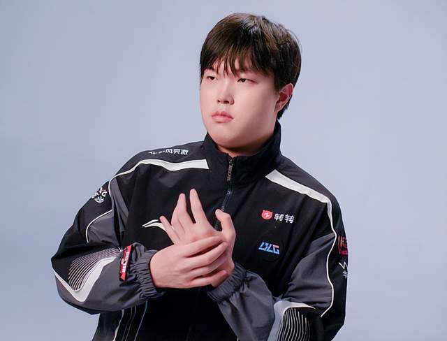Bin自愧不如!LOL选手擅自离队,怒怼主教练:以为你是Faker?